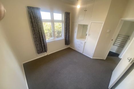 Photo of property in 1 Nikau Road, Otahuhu, Auckland, 1062