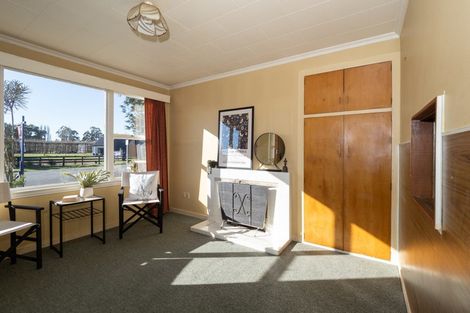 Photo of property in 52 Johnstone Street, Tinwald, Ashburton, 7700