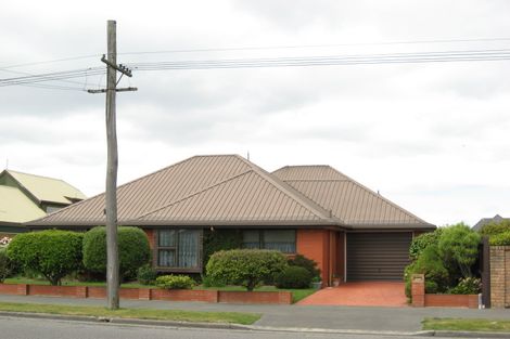 Photo of property in 144 Withells Road, Avonhead, Christchurch, 8042