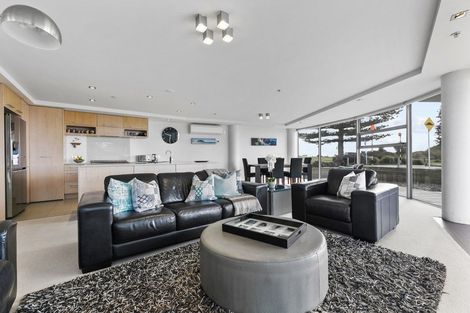 Photo of property in 1/50 Marine Parade, Mount Maunganui, 3116
