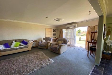 Photo of property in 25 George Street, Eltham, 4322