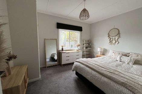 Photo of property in 10 Byron Street, Petone, Lower Hutt, 5012