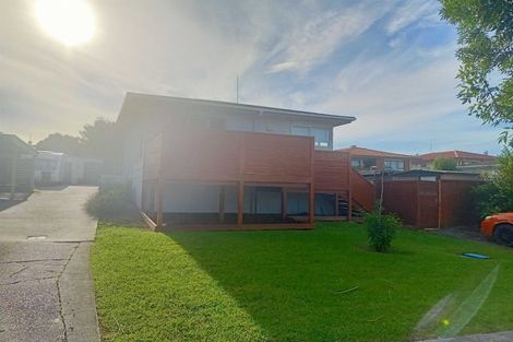 Photo of property in 1/3 Cromdale Avenue, Highland Park, Auckland, 2010