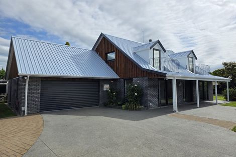 Photo of property in 7 Cicada Place, Hei Hei, Christchurch, 8042