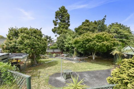 Photo of property in 20 Sunnypark Avenue, Rosehill, Papakura, 2113