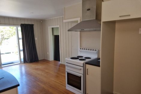 Photo of property in 35 Greendale Avenue, Avonhead, Christchurch, 8042