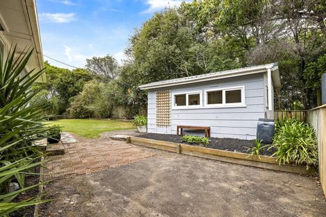 Photo of property in 1622 South Head Road, South Head, Helensville, 0874