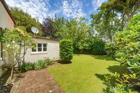 Photo of property in 12 Astrid Court, Awapuni, Palmerston North, 4412