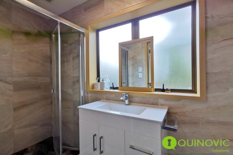 Photo of property in 1/215 Eskdale Road, Birkenhead, Auckland, 0626