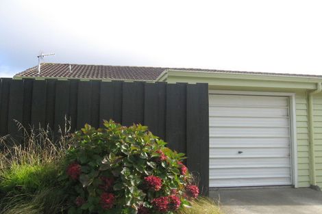Photo of property in 14 Parklands Drive, Karori, Wellington, 6012