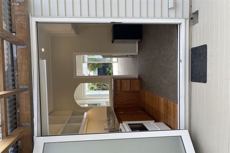 Photo of property in 70 Alverston Street, Waterview, Auckland, 1026
