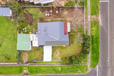 Photo of property in 17 Gloag Street, Waverley, 4510