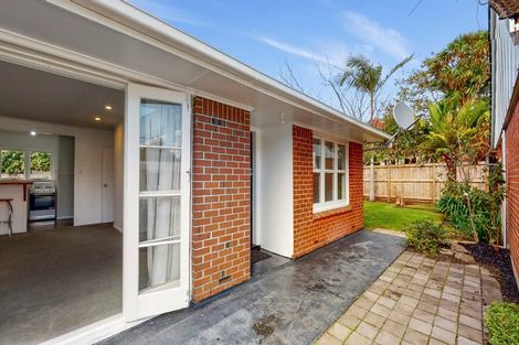 Photo of property in 2/74 Asquith Avenue, Mount Albert, Auckland, 1025