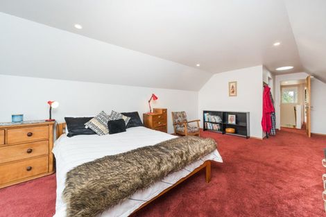 Photo of property in 32 Pioneer Highway, Awapuni, Palmerston North, 4412