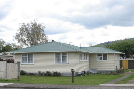Photo of property in 357 Malfroy Road, Pomare, Rotorua, 3015