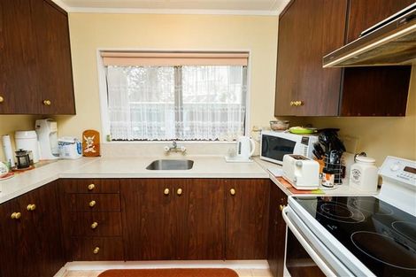 Photo of property in 5 Jarrett Court, Roslyn, Palmerston North, 4414