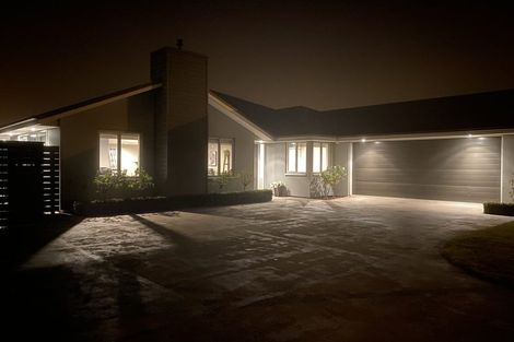 Photo of property in 21 Beech Drive, Rangiora, 7400