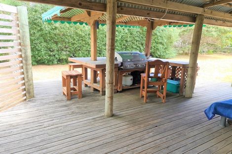 Photo of property in 616 Matarangi Drive, Matarangi, Whitianga, 3592