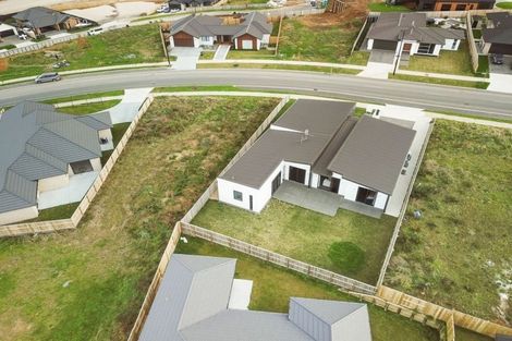 Photo of property in 9 Waireka Road, Rototuna North, Hamilton, 3210