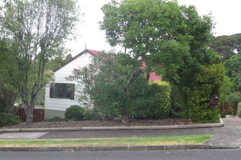 Photo of property in 21 Hiwihau Place, Glenfield, Auckland, 0629