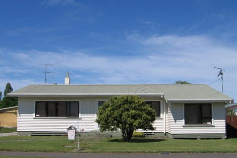 Photo of property in 20 Tolerton Avenue, Elgin, Gisborne, 4010