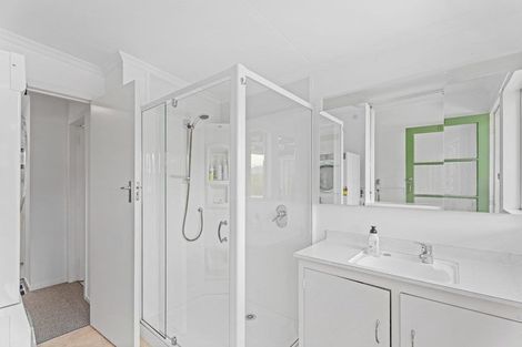 Photo of property in 50 Beacon Point Road, Wanaka, 9305