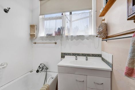 Photo of property in 21 Blackmore Street, Lynmouth, New Plymouth, 4310