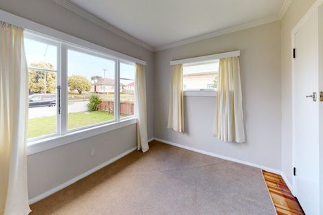 Photo of property in 82 Puriri Street, Gonville, Whanganui, 4501