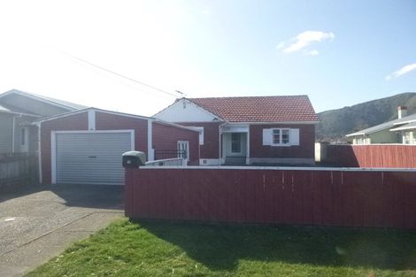 Photo of property in 52 Bell Road, Waiwhetu, Lower Hutt, 5010