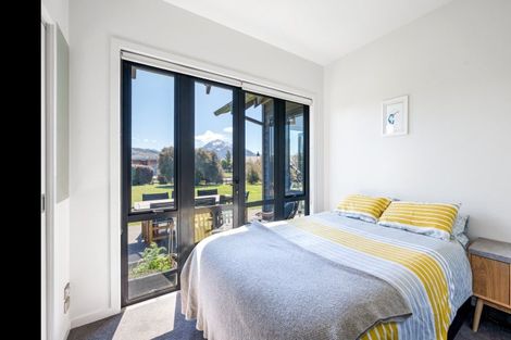 Photo of property in 10 Matheson Crescent, Albert Town, Wanaka, 9305