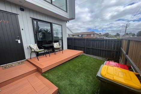 Photo of property in 1/17 Parker Avenue, New Lynn, Auckland, 0600