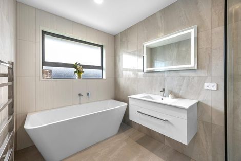 Photo of property in 15 Cleaver Street, Woodend, 7610