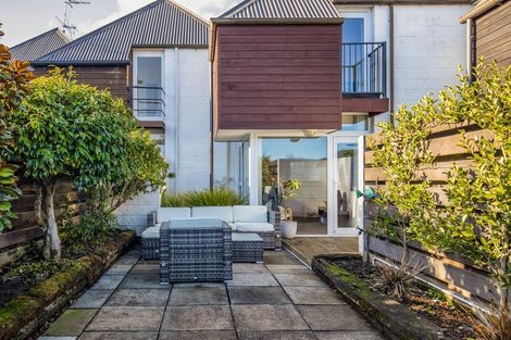 Photo of property in 4/102 Winchester Street, Merivale, Christchurch, 8014