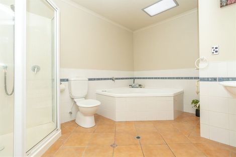 Photo of property in 1211b Victoria Street, Whitiora, Hamilton, 3200