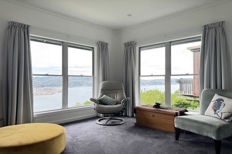 Photo of property in 38 Robieson Street, Roseneath, Wellington, 6011