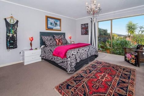 Photo of property in 3/22 Mariposa Crescent, Birkenhead, Auckland, 0626