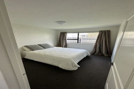 Photo of property in 2/218 Lincoln Road, Addington, Christchurch, 8024