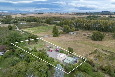 Photo of property in 19 Rathbone Street, Waipawa, 4210