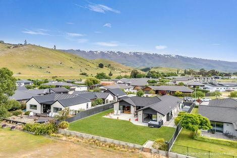 Photo of property in 56 Perriam Place, Mount Pisa, Cromwell, 9383