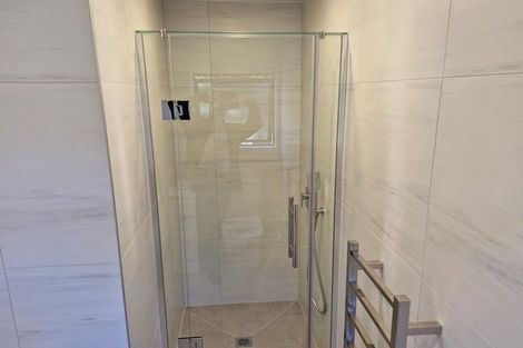 Photo of property in 12 Westergrove Place, West Harbour, Auckland, 0618