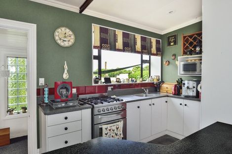 Photo of property in 72 Main Road, Makaraka, Gisborne, 4010