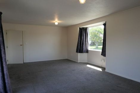 Photo of property in 23 Pukeko Street, Paraparaumu, 5032