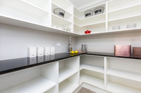 Photo of property in 31 Gilruth Road, Wallaceville, Upper Hutt, 5018