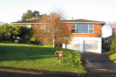 Photo of property in 26 Rothery Road, Hillpark, Auckland, 2102