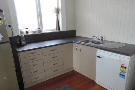 Photo of property in 13 Edwards Avenue, Henderson, Auckland, 0610