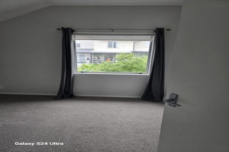 Photo of property in 36 Kirikiri Lane, East Tamaki, Auckland, 2013