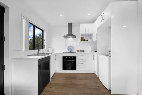 Photo of property in 61a Wellington Street, Pukekohe, 2120