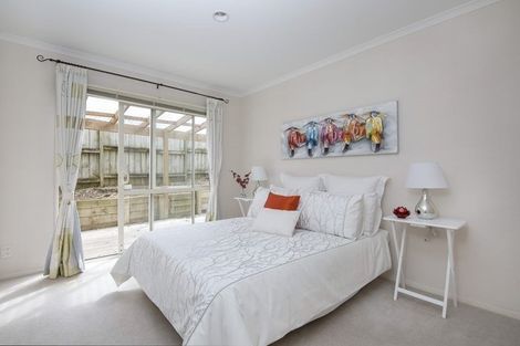 Photo of property in 3 San Luis Place, Golflands, Auckland, 2013