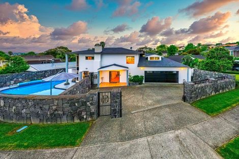 Photo of property in 10 Andrea Place, Sunnyhills, Auckland, 2010