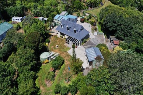 Photo of property in 529 South Road, Omata, New Plymouth, 4374
